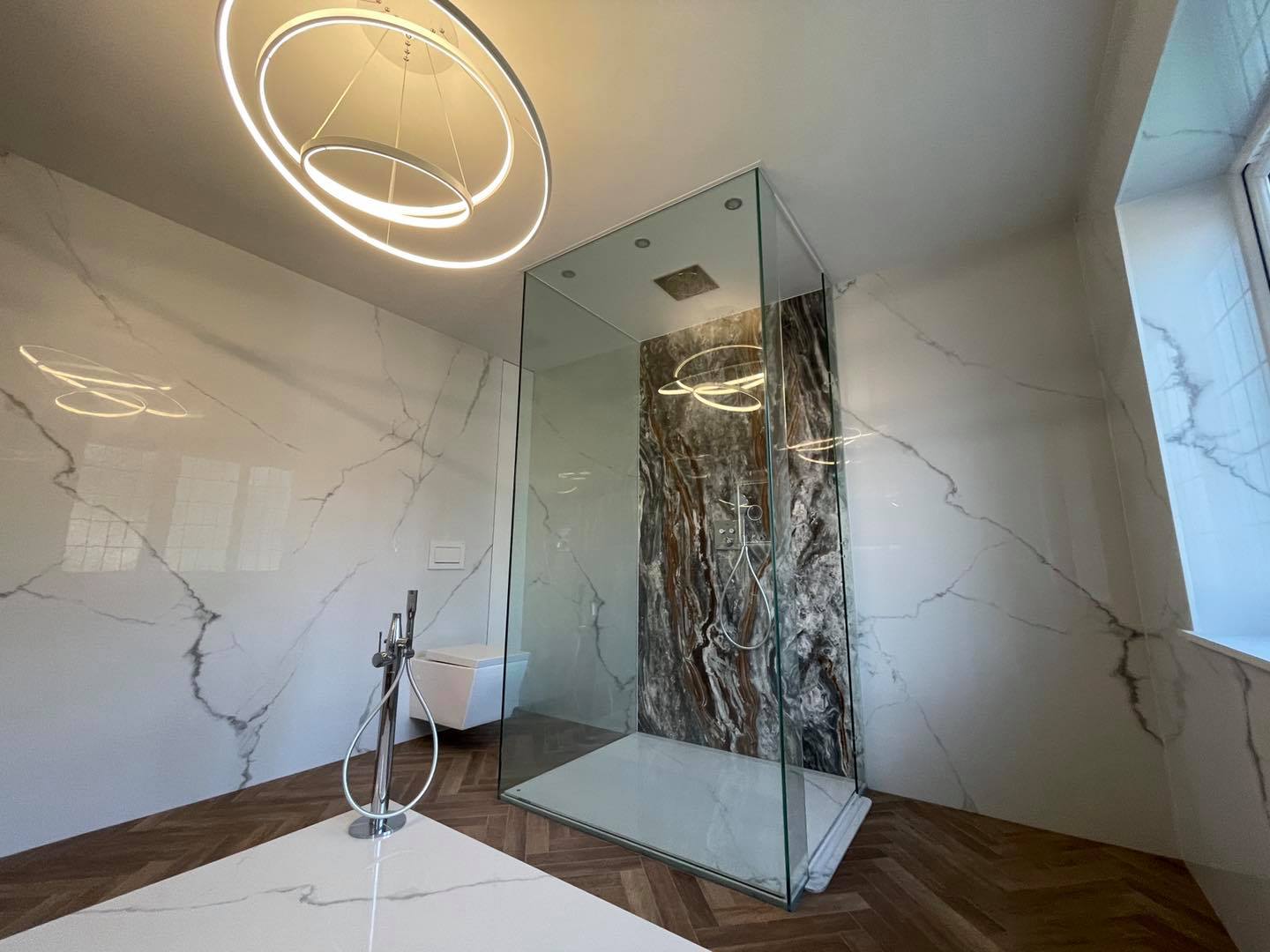 Atlantis White Rectified Large Format Polished Stone Effect Porcelain (1200mm x 2400mm) Floor & Wall Tiles