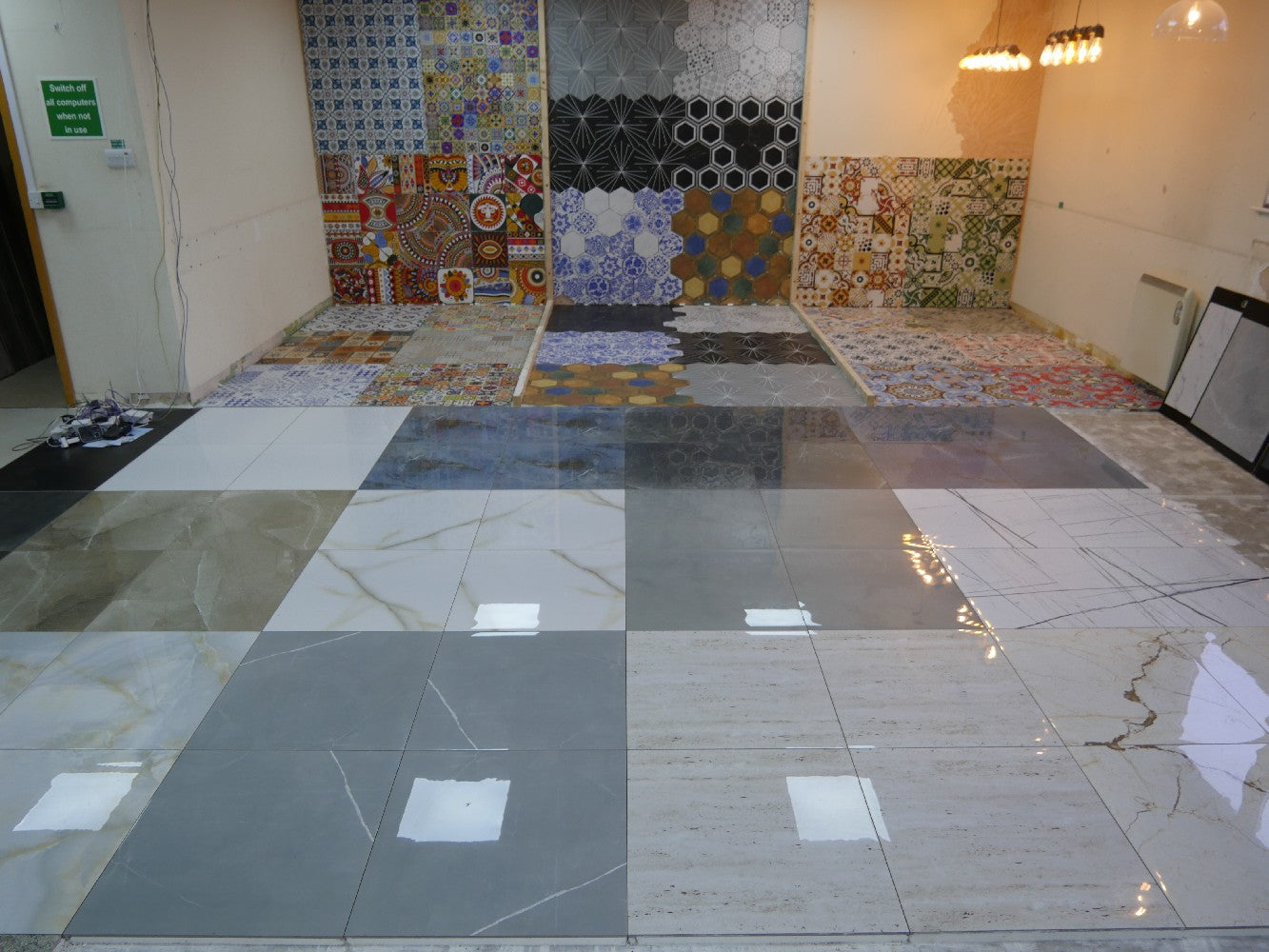 Italian Design Lucca (1071) Porțelan lustruit rectificat 600x600mm gresie și faianță