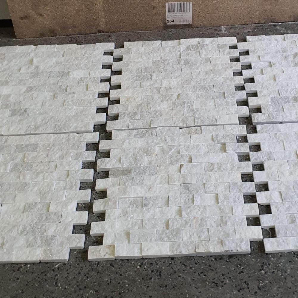 M23 White Marble Split Face 300x300mm Matowa dekoracyjna płytka ścienna