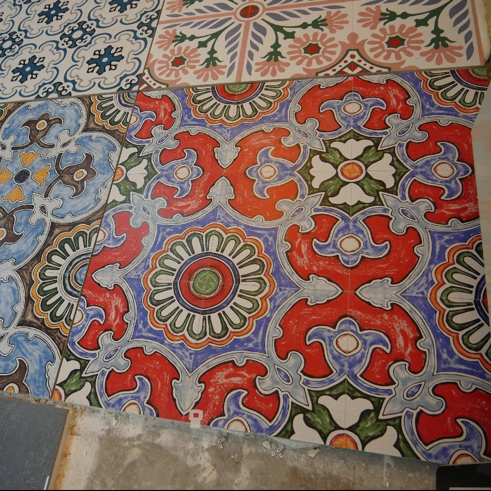 Crocus roșu mexican, ceramică mată rectificată, 300x300mm, gresie și faianță