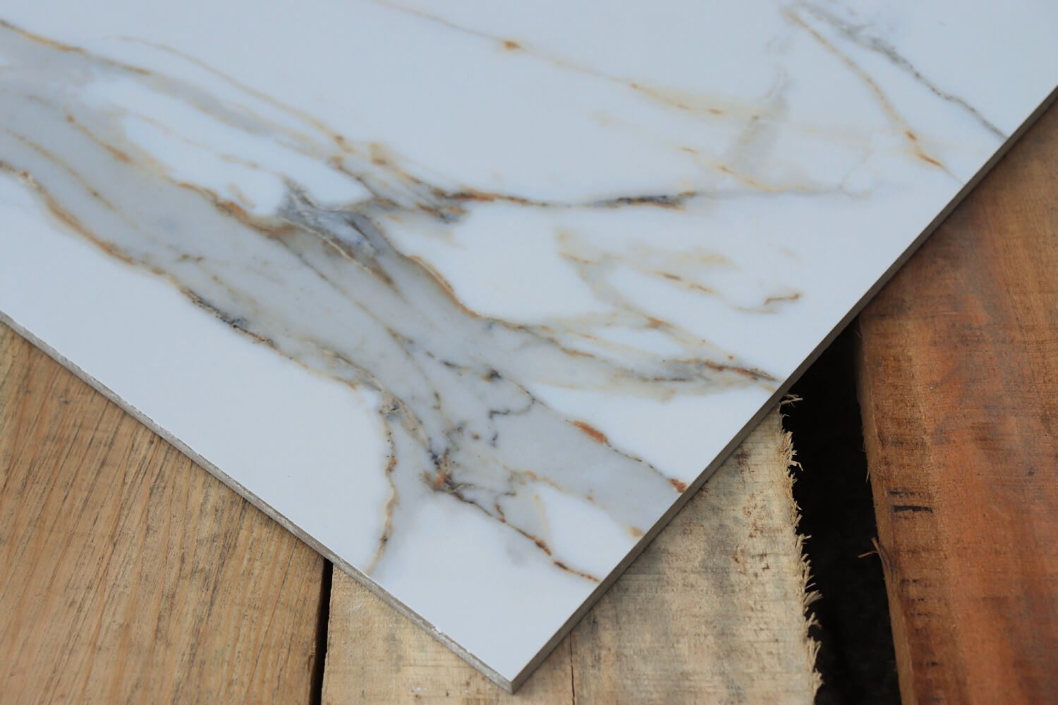 Regal Carrara Rectified Polished Porcelain (600mm x 600mm) Wall and Floor Tiles