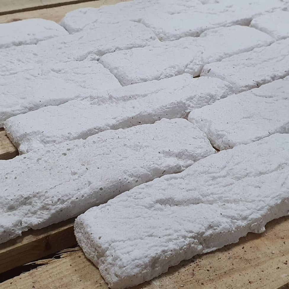 Rogerstone White Rustic Brick Slips