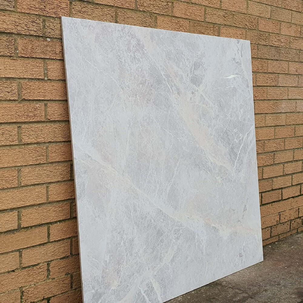 Porțelan Stark Crema rectificat format mare, lustruit cu efect de piatră, 1200x1200mm, faianta și pereți