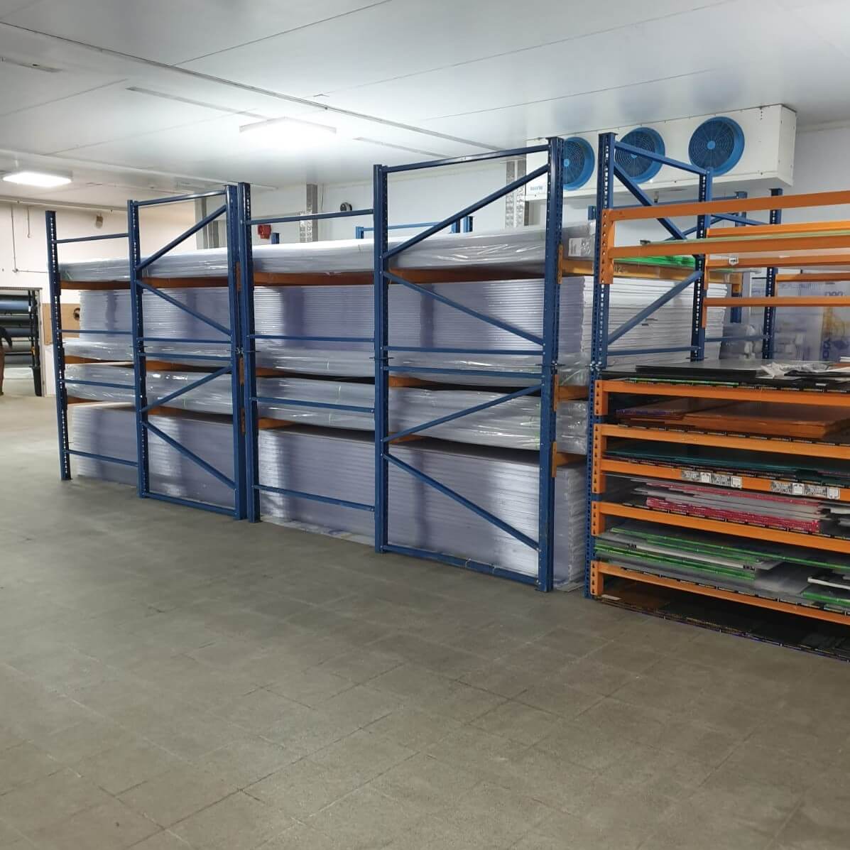 Clear Polycarbonate Roofing Sheets – Available in Multiple Thicknesses (4 mm to 25 mm)