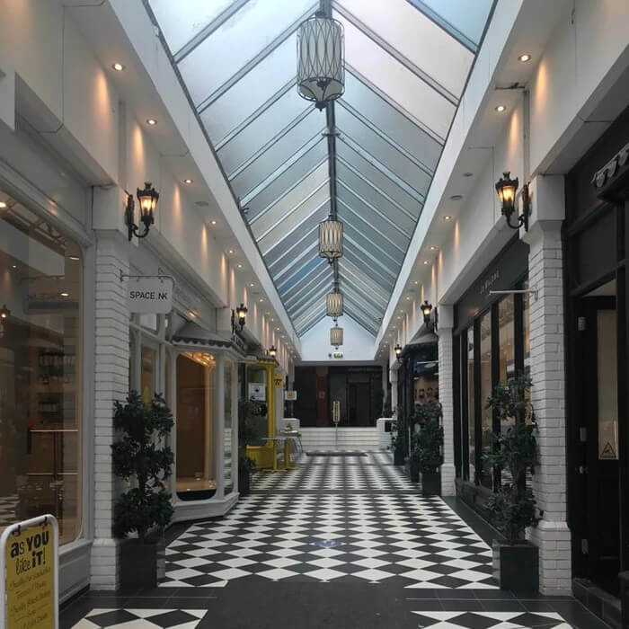 Foaie de 2 mm / Ecran / Foaie transparentă solidă din policarbonat Protecție UV dublu față Tăiată la dimensiune Lățime 500 mm și 610 mm și 1000 mm și 1220 mm