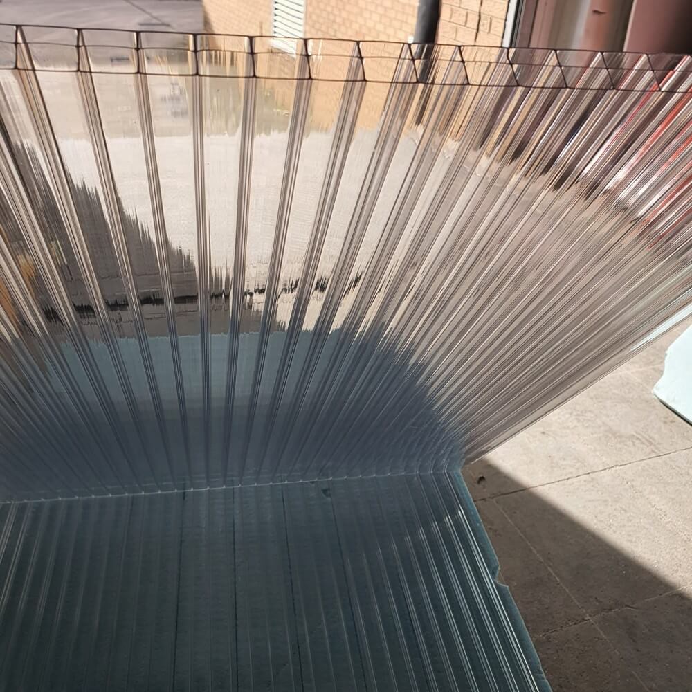 16mm Clear Polycarbonate Roofing Sheet (4m+ Length - Collection)