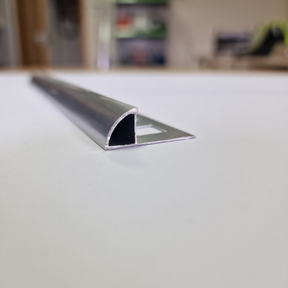 Round Closed Aluminium Tile Trim Polished Chrome Effect Multi Length