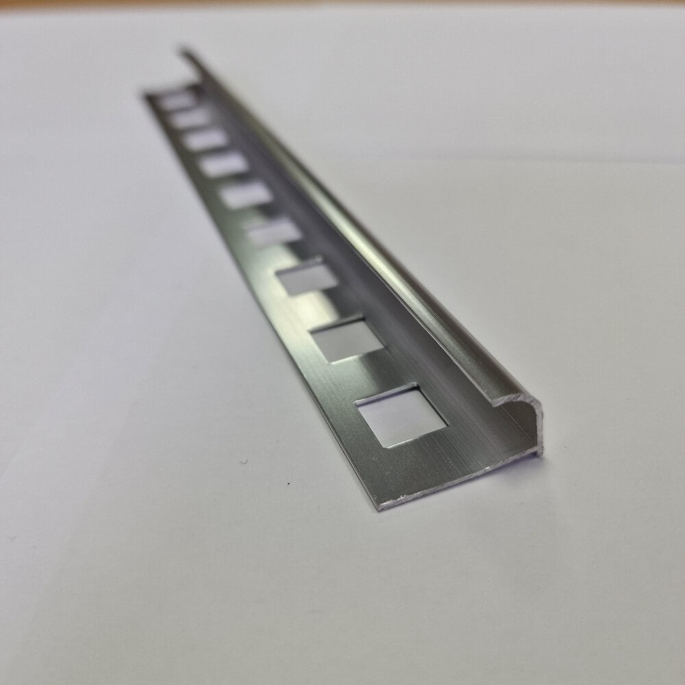Round Edge Aluminium Tile Trim Polished Chrome Effect Multi Length