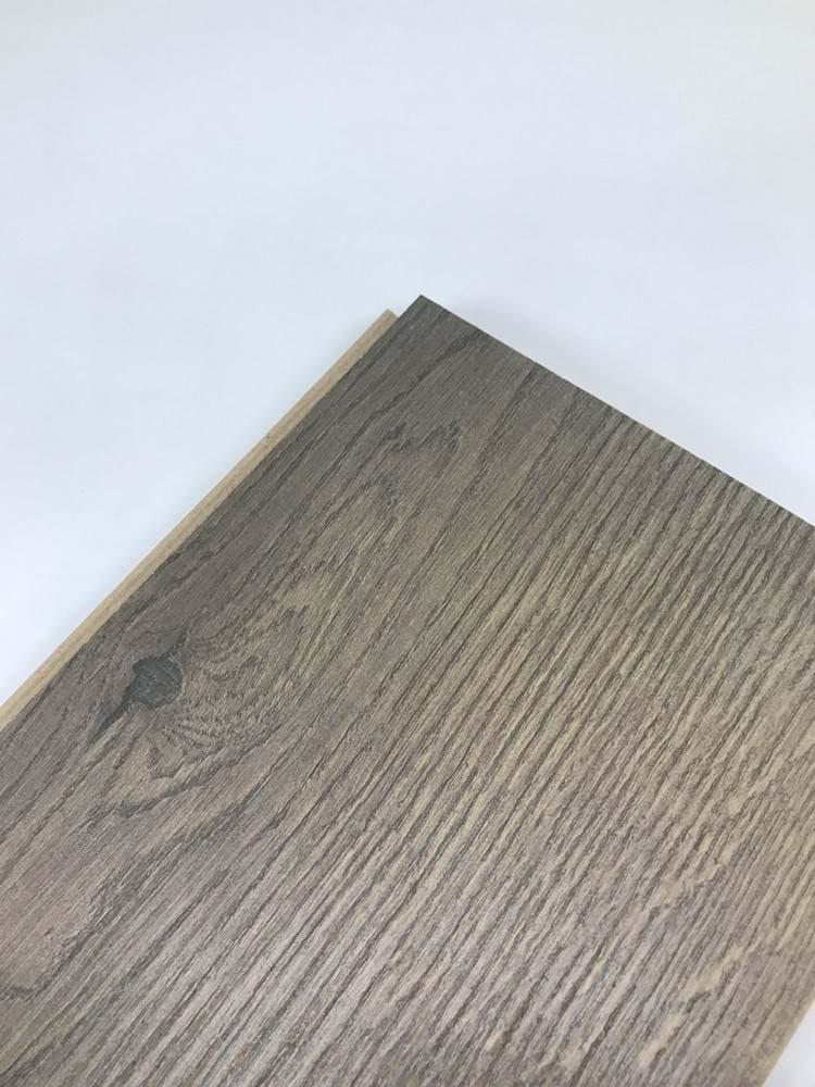 New Clic Neutre 10mm Laminate Flooring - Decoridea