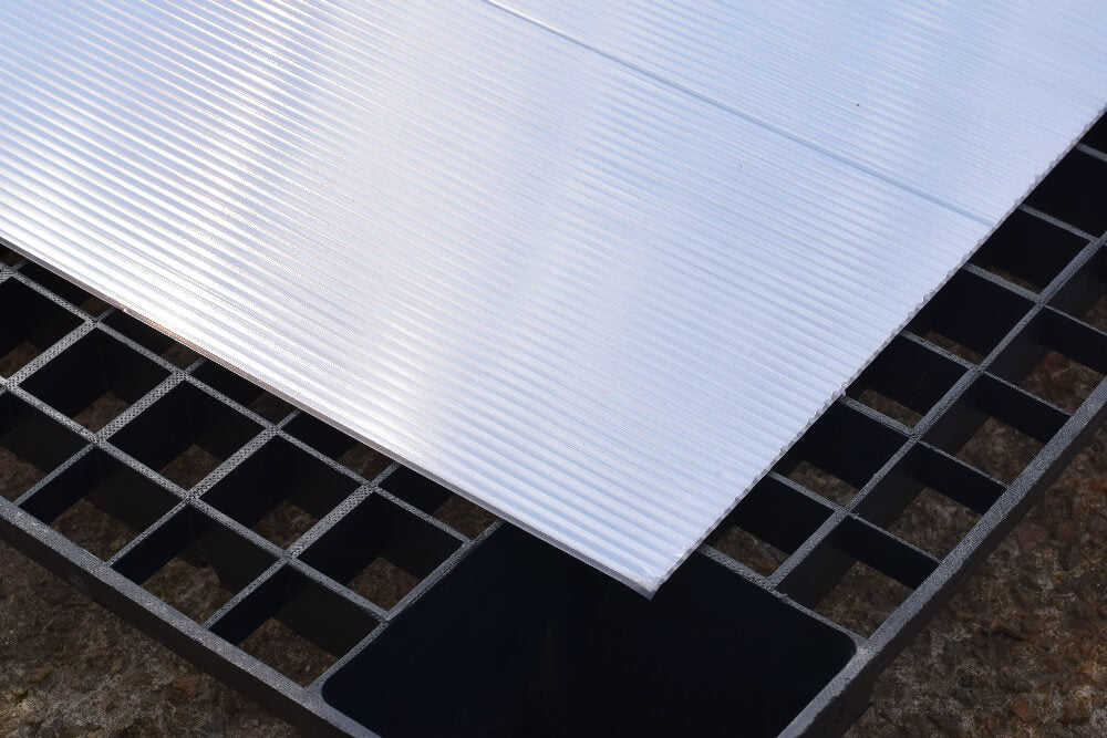 Poliwęglanowa blacha dachowa 16 mm Opal Biały Różne rozmiary 10 lat gwarancji Ochrona przed promieniowaniem UV