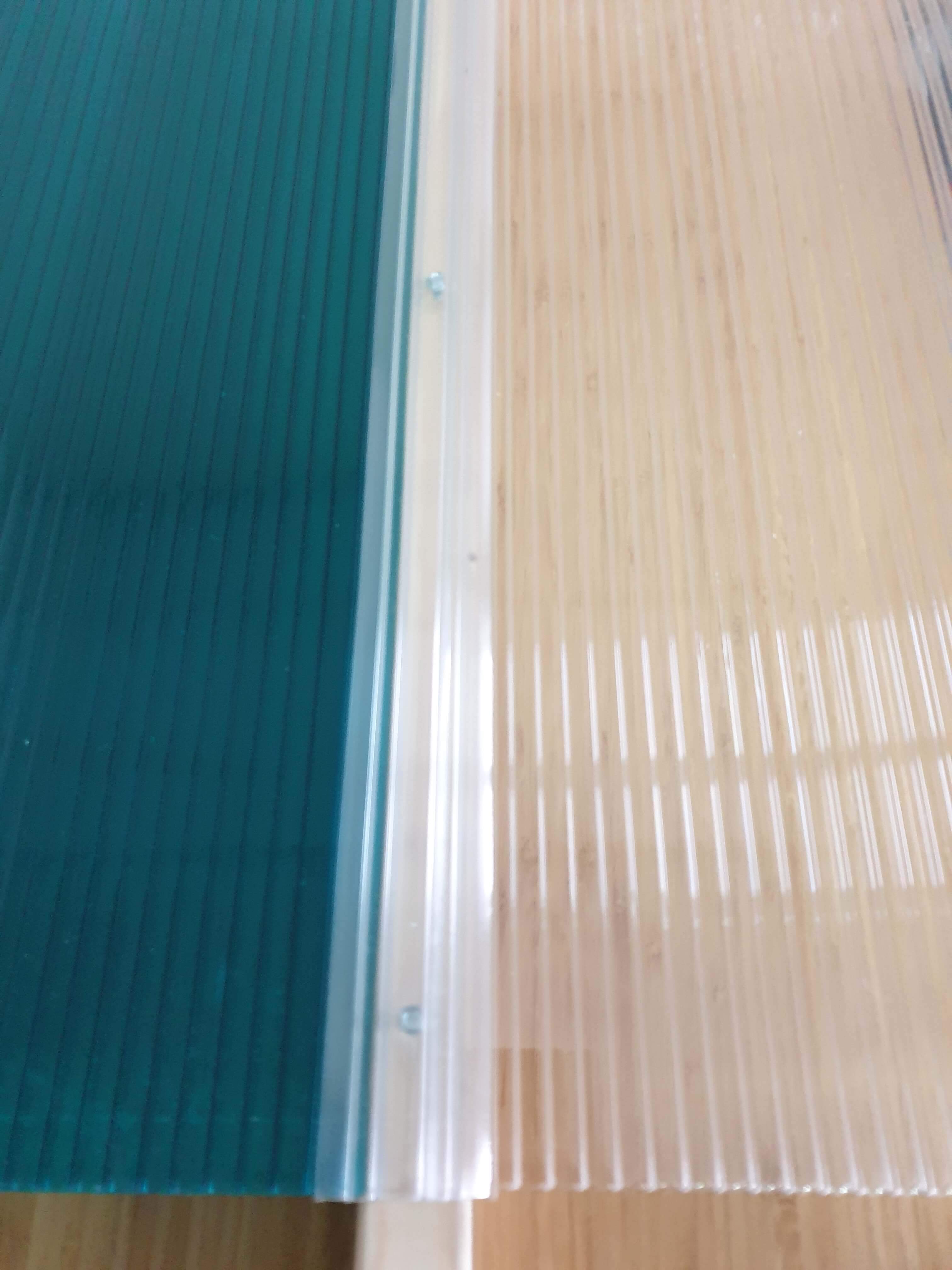Polycarbonate Snap-Down Glazing Bar Clear for Use With 16mm Polycarbonate Roofing Sheet