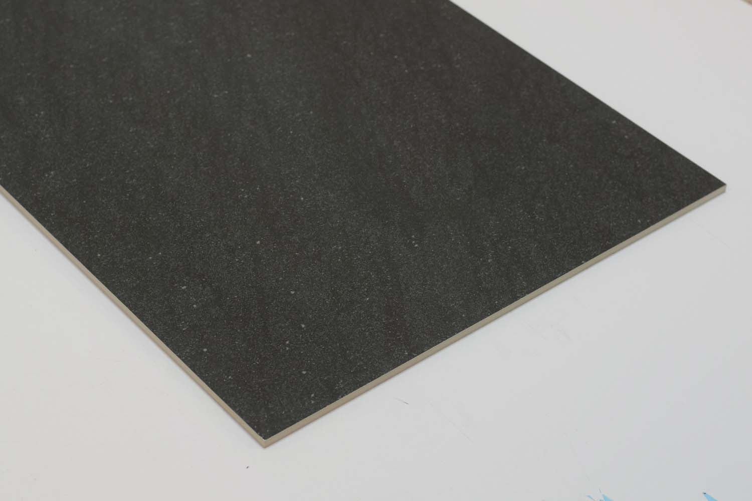 Satto Black Rektyfikowane Wielkoformatowe Płytki Podłogowe i Ścienne z Matowym Efektem Kamienia 600x1200mm (12595) 