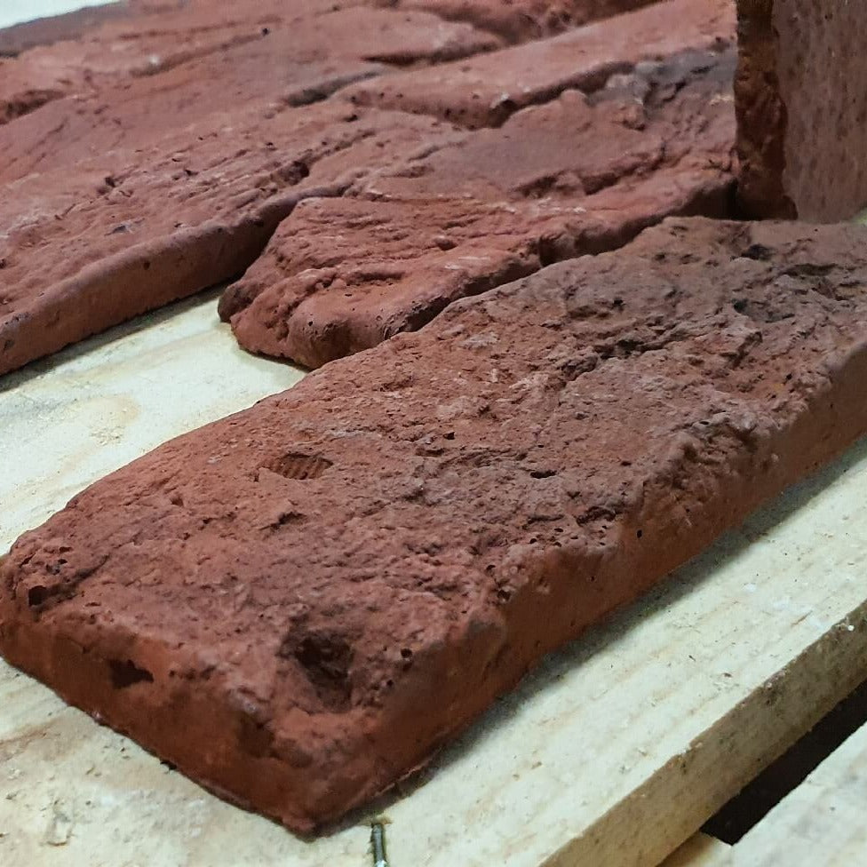 Taba Reclaimed Effect Roșu și Negru Multi Vintage Brick Slips